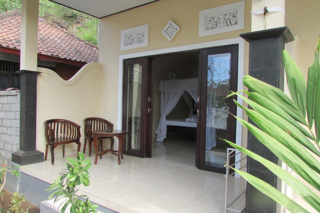 Warung Jemeluk & Home Stay Amed Habitación foto